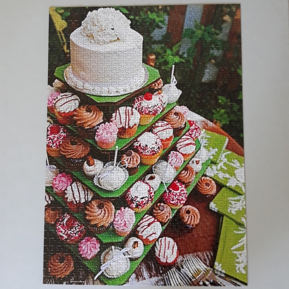 1000 Piece Confections Cupcake Puzzle - Picture 2 of 4
